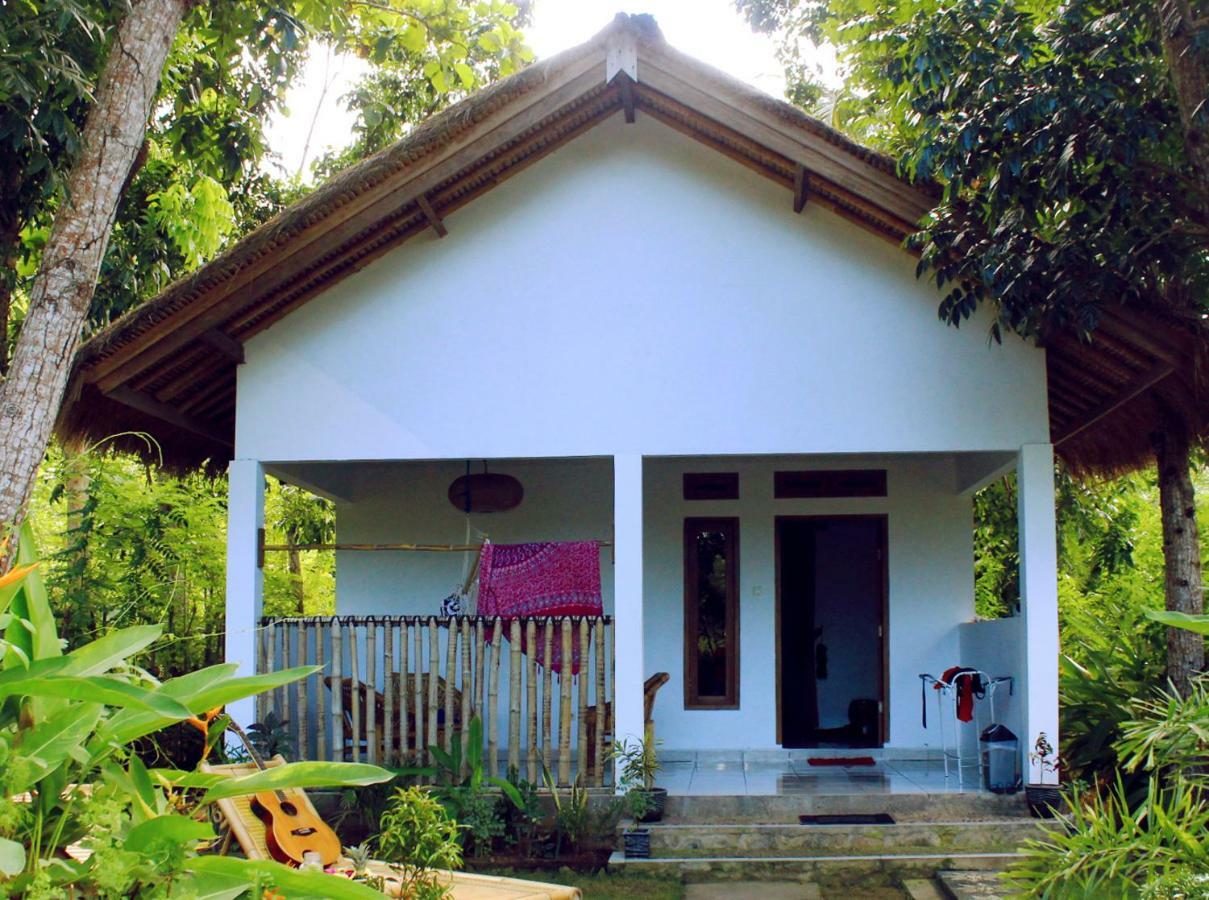 Rimba Bungalow Apartment Kuta  ภายนอก รูปภาพ